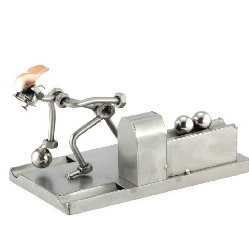 Bowling Oynayan Metal Adamlar